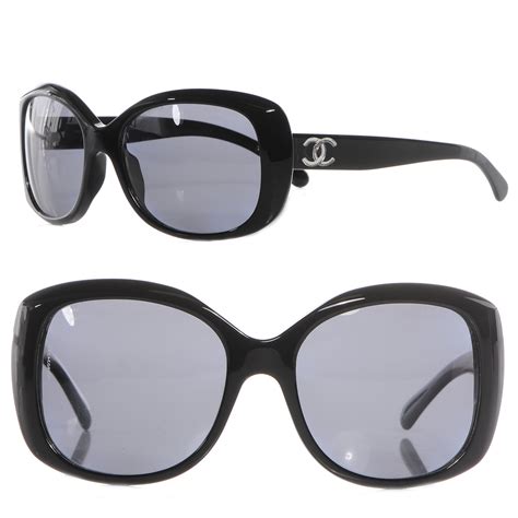 CHANEL CC Logo Sunglasses 5183 Black.